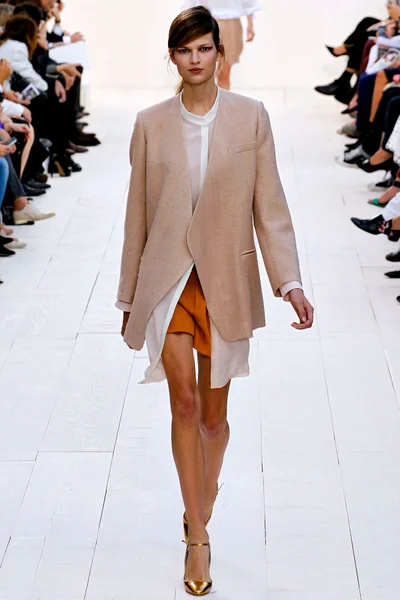 Look 23